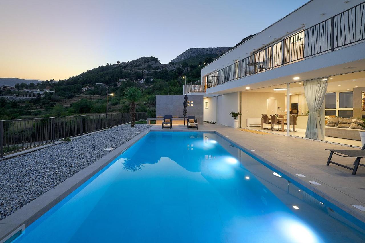 Design Villa Clavis-Brand New Villa With A View Klis Exteriör bild