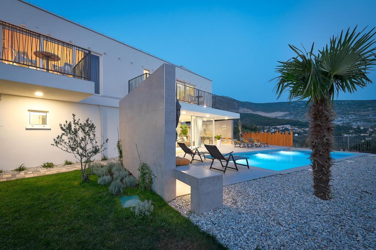 Design Villa Clavis-Brand New Villa With A View Klis Exteriör bild