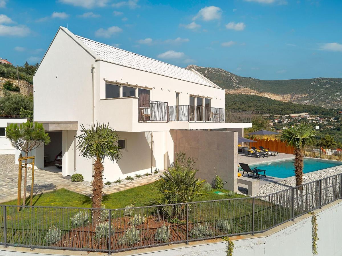 Design Villa Clavis-Brand New Villa With A View Klis Exteriör bild